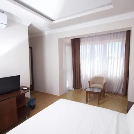 Mountain View 3* Ayvaryara