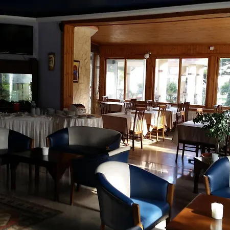 Mountain View Ayvaryara