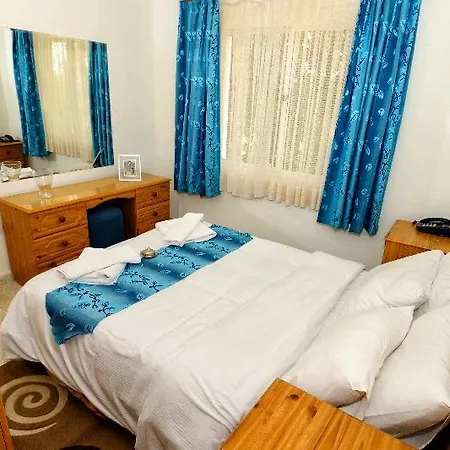 Mountain View 3* Agia Varvara