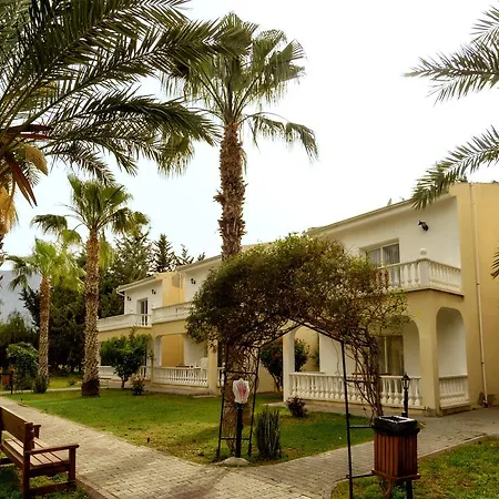 Mountain View فندق Ayvaryara