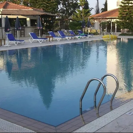 Mountain View Hotel Ayvaryara