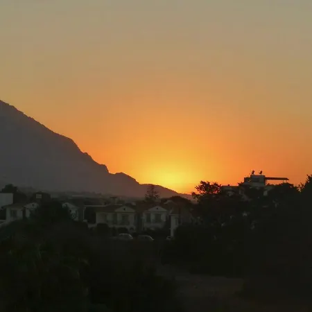 Hotel Mountain View Ayvaryara