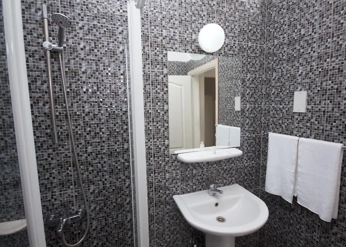 Mountain View فندق Ayvaryara