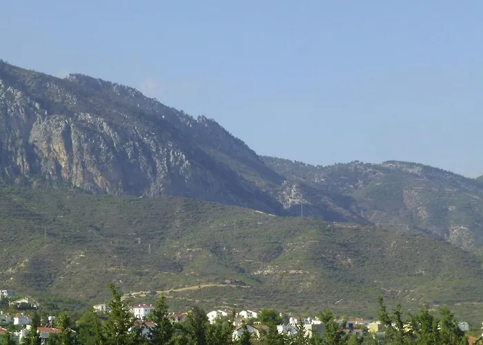 Mountain View 3* Ayvaryara