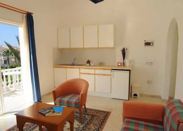 Mountain View Ayvaryara